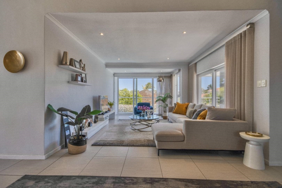 4 Bedroom Property for Sale in Sunset Beach Western Cape